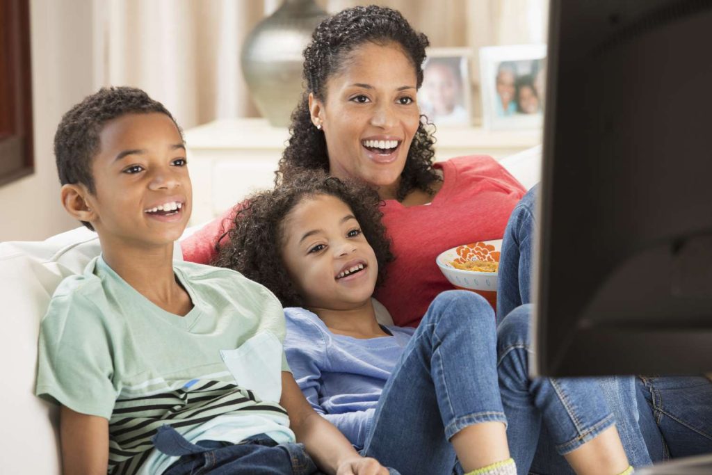 Reliable IPTV Connections Ensuring Buffer-Free Viewing During Peak Viewing Hours