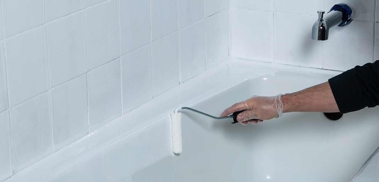 A Better Way to Refresh an Old Bathtub